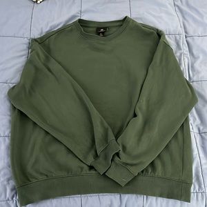 H&M Forest Green crewneck sweatshirt